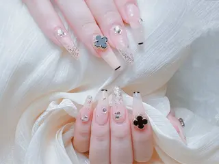 ネイル M🌷nail 長さだし専門店のネイルデザイン