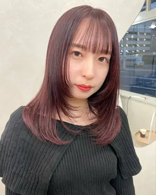 セミロング mir MIYUのヘアスタイル