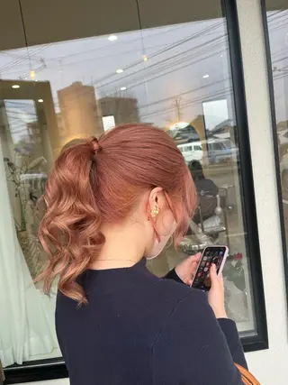 セミロング 加藤 明香里のヘアスタイル
