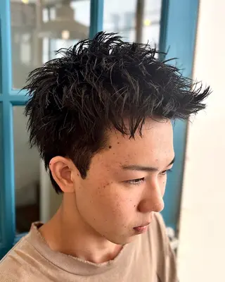 ショート ショート、韓国メンズ ヘアのかつらぎのヘアスタイル