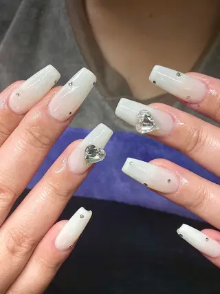 ネイル BNT nailsのネイルデザイン