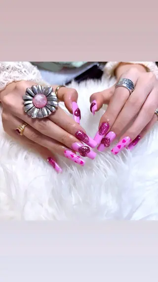 ネイル キラオメ Neneのネイルデザイン