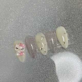 ネイル エリ🫧 nail池袋東口のネイルデザイン
