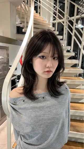 ミディアム 今井 陽南子のヘアスタイル