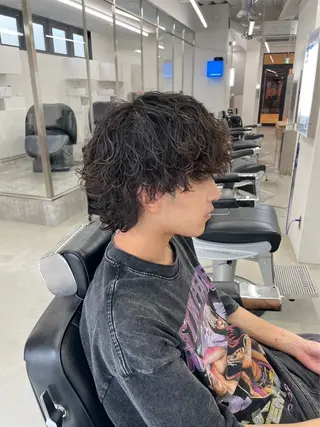 メンズ SEIYA メンズパーマ職人のヘアスタイル