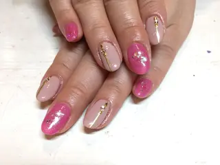 ネイル クーラアンド ベリッシモのネイルデザイン