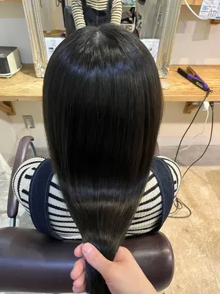 ロング 川鍋 柚果のヘアスタイル