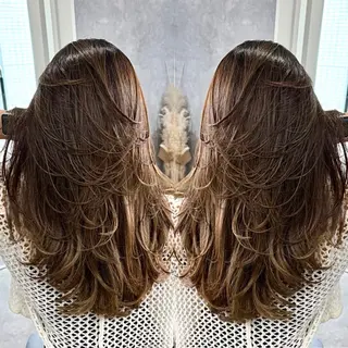 ロング 大人上品特化 レイヤー🇺🇸山村のヘアスタイル