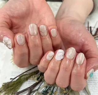 ネイル Basic町田本店 Suzunaのネイルデザイン