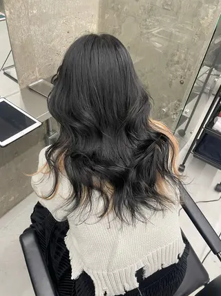 ロング ボブ/ハイトーン YUIのヘアスタイル