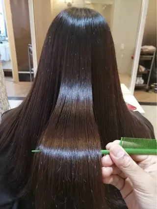 ロング Hiroshi ヒロシのヘアスタイル