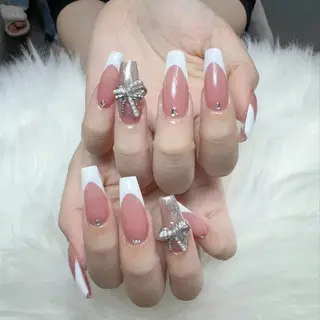 ネイル 🎀nana🫧 ワンホンネイル🎀のネイルデザイン