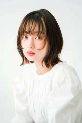 ショート カラー 近藤 若菜のヘアスタイル