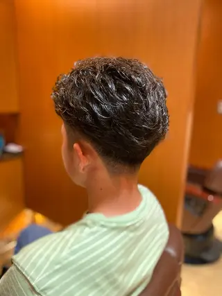 ミディアム 北川 竜也のヘアスタイル