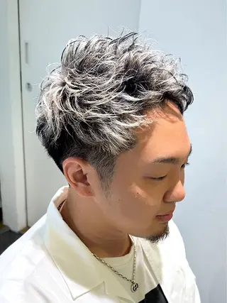 カラー メンズ 濱口 健慎のヘアスタイル