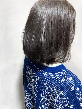 ショート カラー ヘアアレンジ yuka .のヘアスタイル