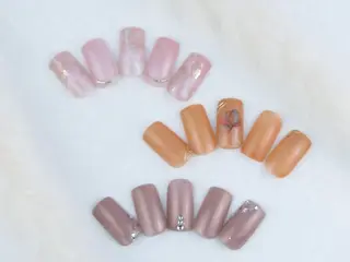 ネイル 長谷川 奈緒美のネイルデザイン