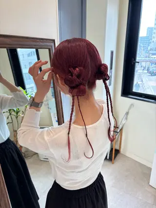 ヘアアレンジ 垢抜け小顔レイヤー オリーブ/スミレのヘアスタイル
