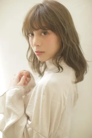 ミディアム 美髪形成！色素改善！ 秋田　和輝のヘアスタイル