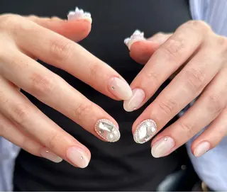 ネイル 新山 聖のネイルデザイン