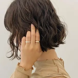 ミディアム カラー パーマ 大石 沙季のヘアスタイル