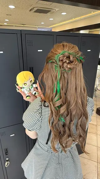 ヘアアレンジ seina🩰 ブリーチ/ヘアセットのヘアスタイル