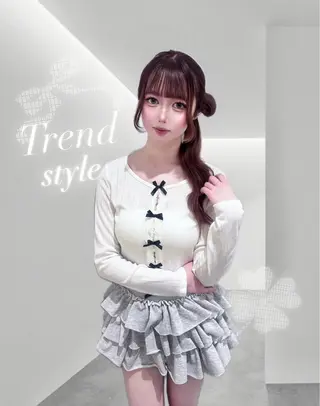 ロング カラー ヘアアレンジ 我妻 結のヘアスタイル