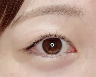 マツエク・マツパ 米倉 五織のネイルデザイン