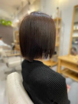 ミディアム 髙梨 いず美のヘアスタイル