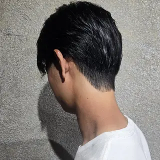 メンズ 艶髪縮毛矯正×透明感 カラー◎mikuのヘアスタイル