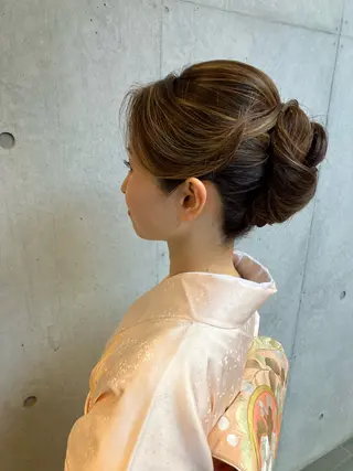 ロング 勝野 麻美のヘアスタイル