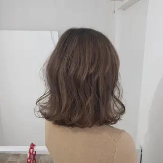 ミディアム カラー ヘアアレンジ 🍎吉川浩生 トップスタイリストのヘアスタイル