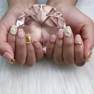 ネイル パーツ全部¥110 サロンミミのネイルデザイン