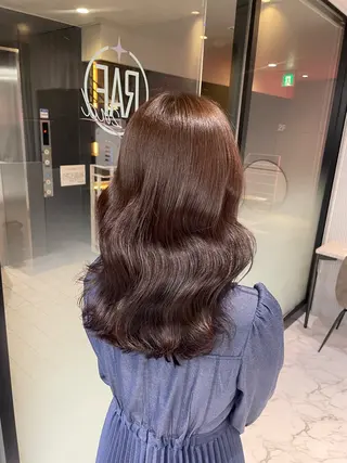 セミロング カラー RAF Sakuraのヘアスタイル