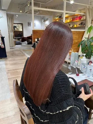 カラー コトミ【メンズ】 【曲がる縮毛矯正】のヘアスタイル