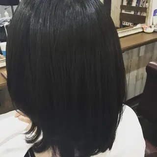 ミディアム カラー embrace エンブレイスのヘアスタイル