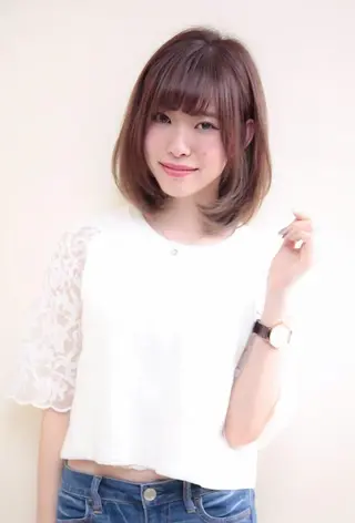 ミディアム パーマ 秋野 睦実のヘアスタイル
