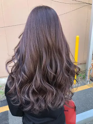 カラー ダブルスキルエクステ /羽エクステ白石宇由のヘアスタイル