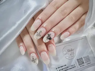 ネイル AKIKO ネイルサロンのネイルデザイン