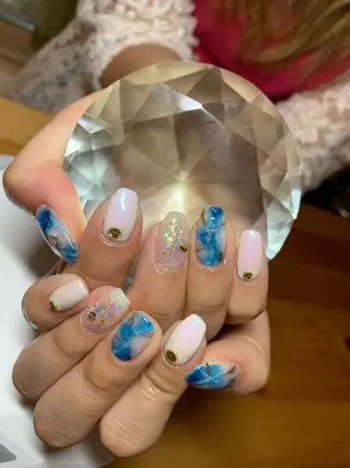 ネイル LAVISH nail salonのネイルデザイン