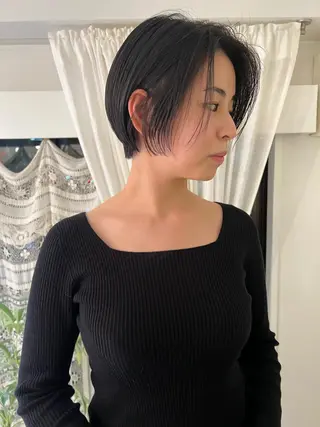 ショート ブリーチカラー🎀 韓国風/寺門美優のヘアスタイル