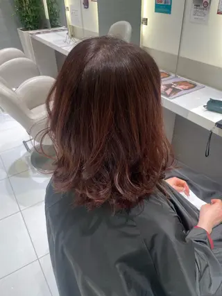 ミディアム ritrovo所属・Lisa/wカラー /デザインカラーのヘアスタイル