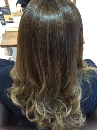 ロング Rina Imaiのヘアスタイル