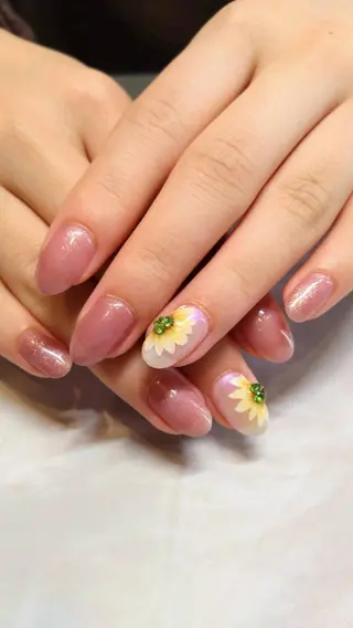 ネイル 大島 七海のネイルデザイン