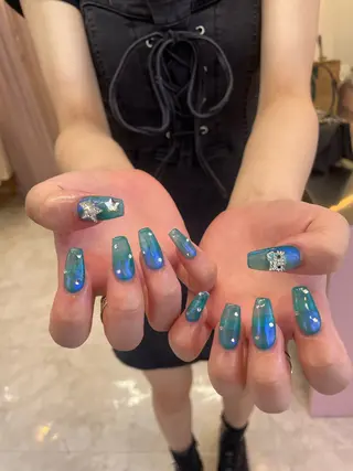 ネイル 束感まつ毛/ネイル/ LED♥KIRARAのマツエク・マツパデザイン