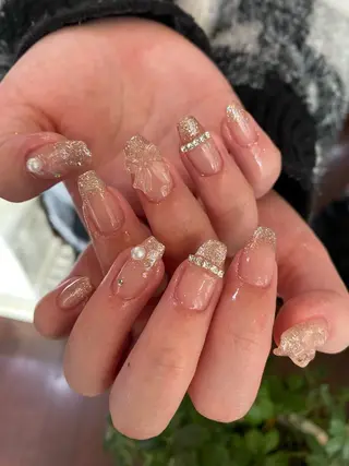 ネイル crystal ⭐︎ colorのネイルデザイン