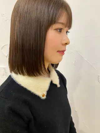 ミディアム 浦田真代 ／ショートのヘアスタイル