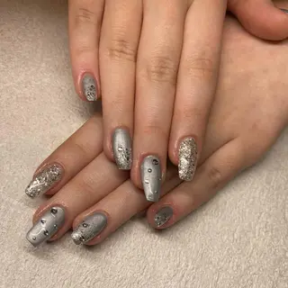ネイル NORA nail UMEDA MAIのネイルデザイン