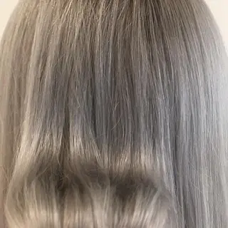 ミディアム カラー sano sayakaのヘアスタイル