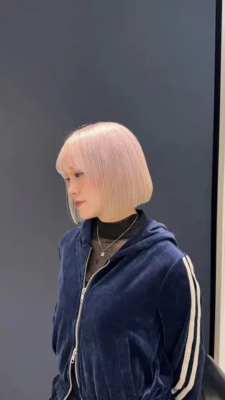ミディアム カラー ヘアアレンジ 【🥀履歴修正🥀】 ハイトーン職人/拓真のヘアスタイル